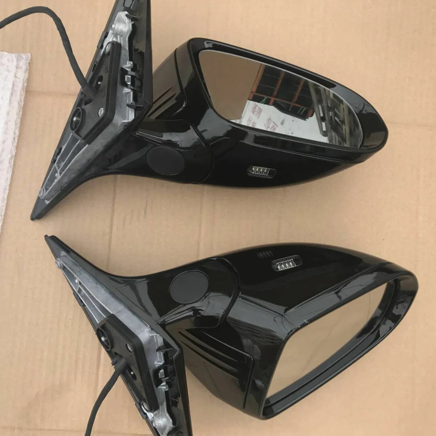 Pair Side Door Mirror for Mercedes-Benz W222 image 0